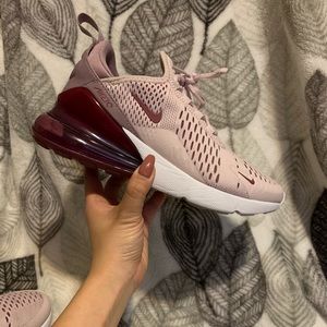 Nike Air Max 270 Barely Rose